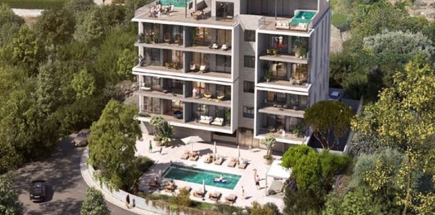 3 bedrooms Apartment in Limassol, Cyprus No. 79513