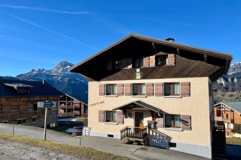 12 chambres House à Crest-Voland, France No. 99702 2