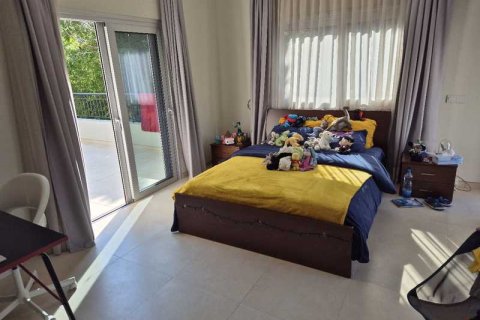 4 bedrooms Villa in Pervolia, Cyprus No. 101105 10
