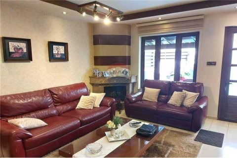 4 bedrooms Villa in Kato Polemidia, Cyprus No. 79020 2