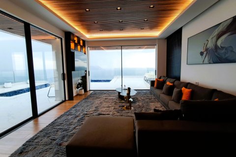 4 bedrooms Villa in Chania, Greece No. 104435 8