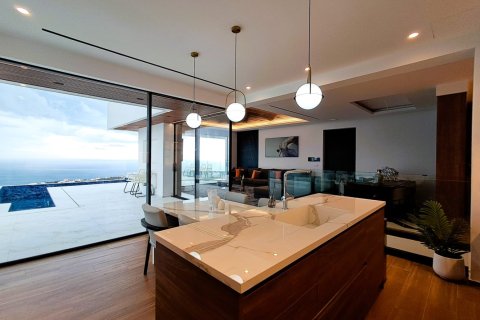 4 bedrooms Villa in Chania, Greece No. 104435 2