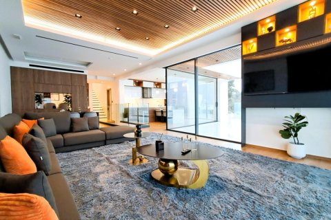 4 bedrooms Villa in Chania, Greece No. 104435 27