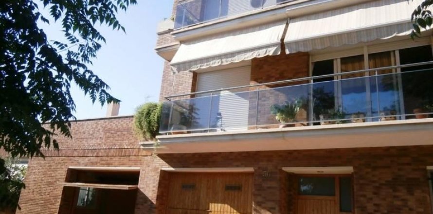 5 bedrooms Villa in Gio Quang, Vietnam No. 110709