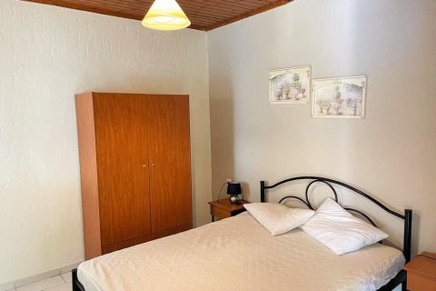 2 bedrooms Villa in Corfu, Greece No. 55877 11