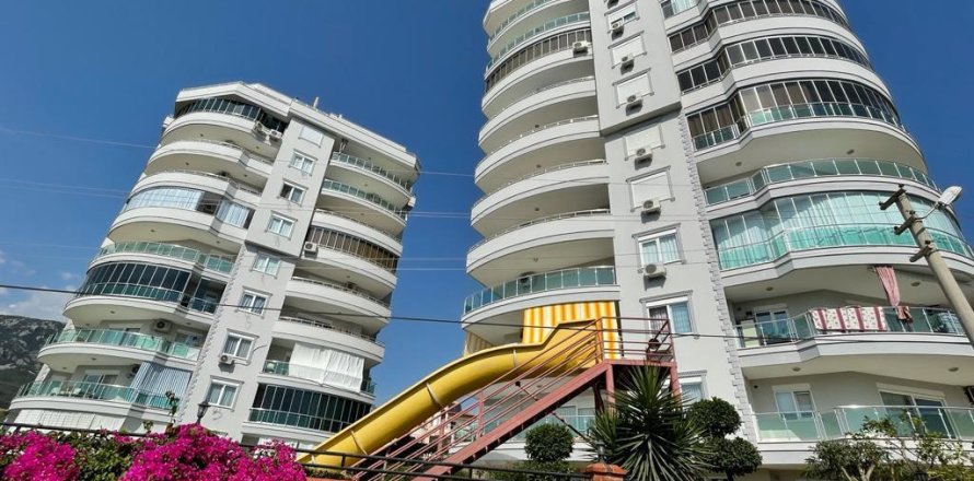 Квартира с 4 комнатами в Махмутлар, Турция №22094