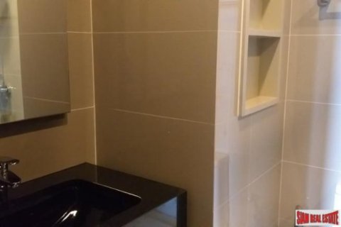 2 dormitorios Apartment en Bangkok, Thailand No. 95950 17