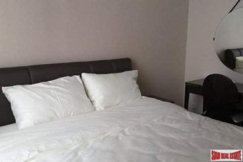 2 dormitorios Apartment en Bangkok, Thailand No. 95950 4