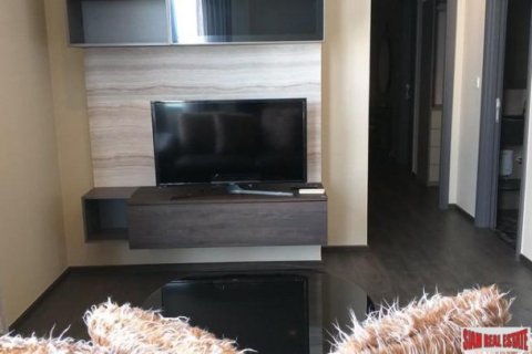 2 dormitorios Apartment en Bangkok, Thailand No. 95950 11