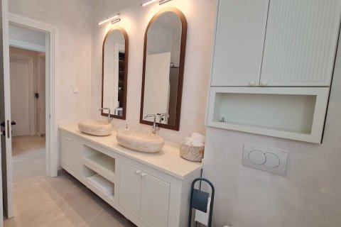 4 bedrooms House in Budva, Montenegro No. 104783 16