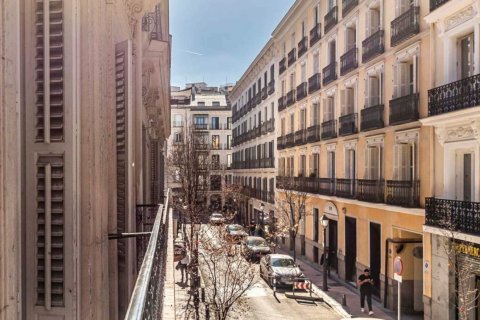 Квартира с 3 спальнями в Thanh Son, Вьетнам №89970 16