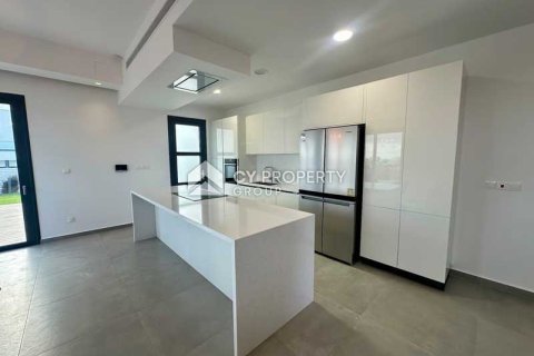 4 chambres House à Agios Athanasios, Cyprus No. 101267 8