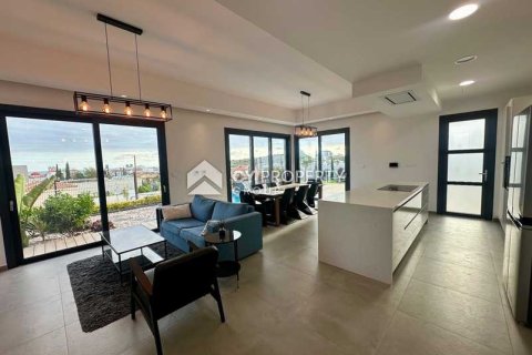 4 chambres House à Agios Athanasios, Cyprus No. 101267 3