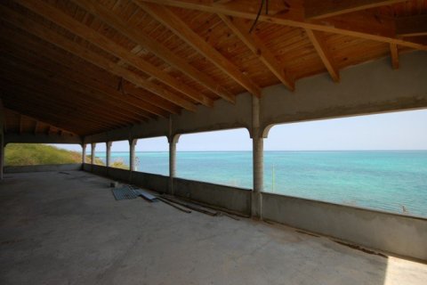 4 bedrooms Villa in Willikies, Antigua and Barbuda No. 61392 3