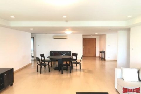 3 bedrooms Apartment in Bangkok, Thailand No. 95911 6