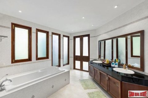 7 dormitorios Villa en Kamala, Thailand No. 96304 29