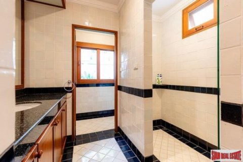 4 bedrooms Villa in Layan Beach, Thailand No. 96422 24