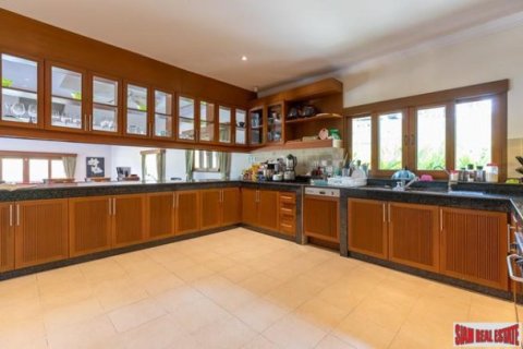 4 bedrooms Villa in Layan Beach, Thailand No. 96422 12