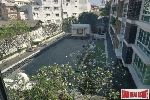 4 bedrooms Apartment in Bangkok, Thailand No. 96795 2