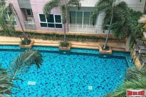 3 bedrooms Apartment in Bangkok, Thailand No. 95853 14
