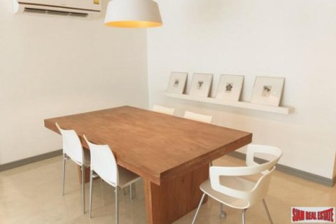 3 bedrooms Apartment in Bangkok, Thailand No. 95853 23