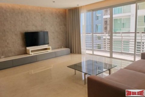3 bedrooms Apartment in Bangkok, Thailand No. 95853 10