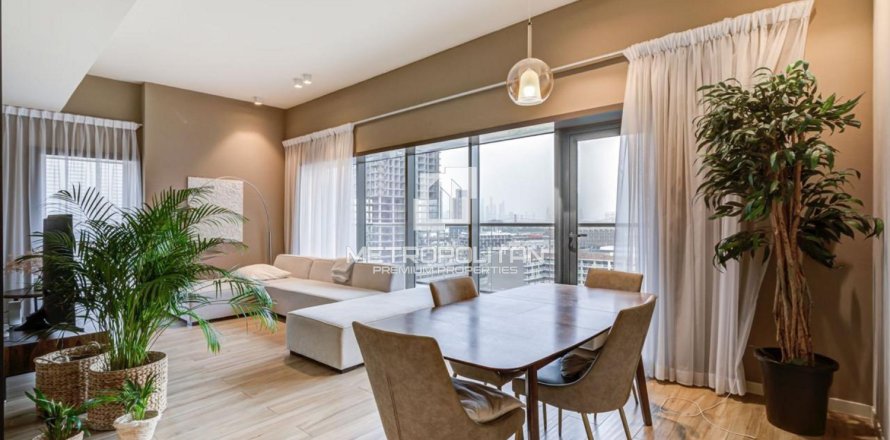 Квартира с 1 спальней в Джумейра Вилладж Серкл, ОАЭ №119318