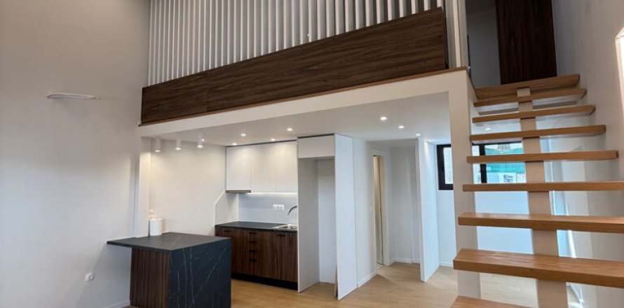 2 dormitorios Apartment en Athens, Greece No. 120621