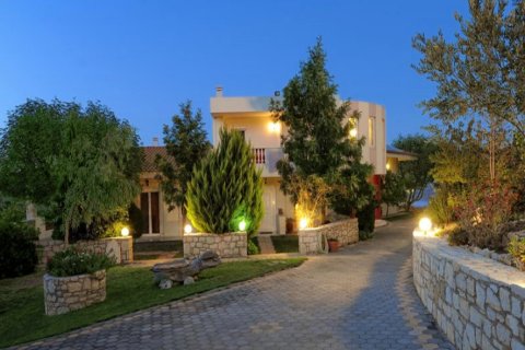 582m² Villa à Heraklion, Greece No. 109013 4