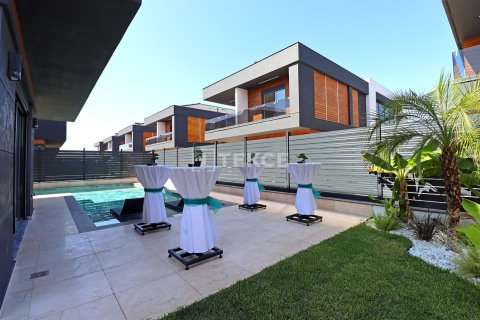 4 bedrooms Villa in Luong Phu, Vietnam No. 11641 26