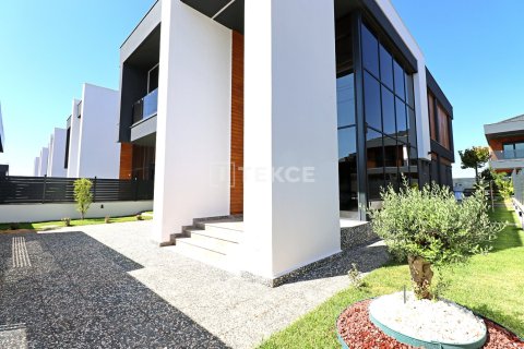 4 bedrooms Villa in Luong Phu, Vietnam No. 11641 24