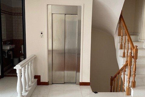 281m² House in Glyfada, Greece No. 107409 6