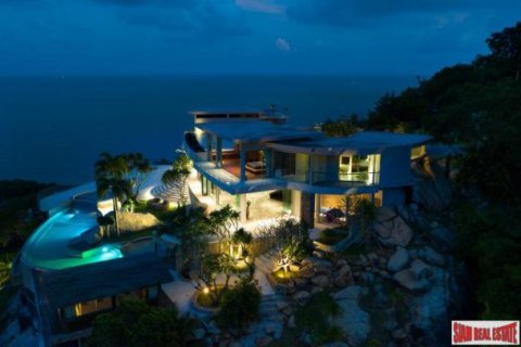 5 bedrooms Villa on the Chaweng Beach, Thailand No. 96921 14