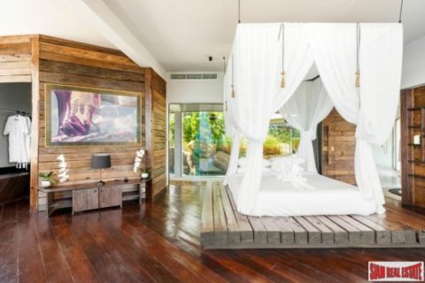 5 bedrooms Villa on the Chaweng Beach, Thailand No. 96921 27