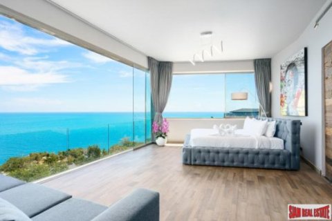 5 bedrooms Villa on the Chaweng Beach, Thailand No. 96921 2