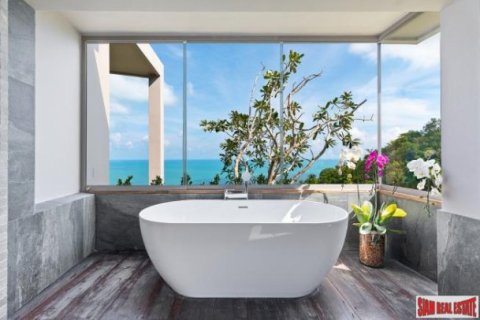 5 bedrooms Villa on the Chaweng Beach, Thailand No. 96921 12