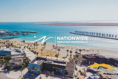 604m² Land in Abu Dhabi, UAE No. 116718