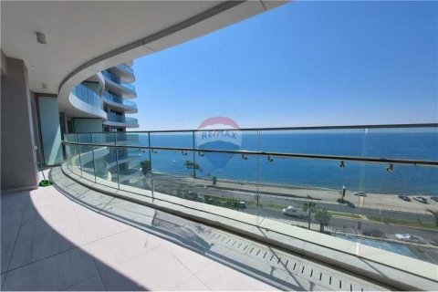 2 bedrooms Apartment in Limassol, Cyprus No. 104145 8