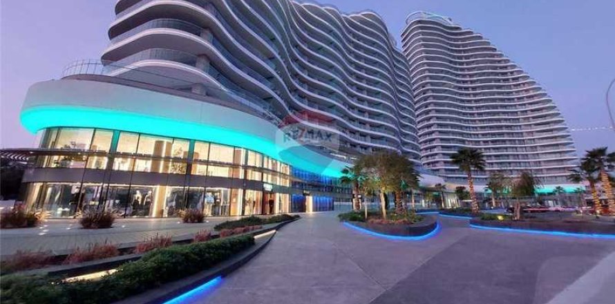 2 bedrooms Apartment in Limassol, Cyprus No. 104145