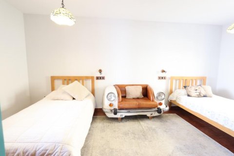 4 bedrooms Apartment in Hai Xuan, Vietnam No. 92679 16