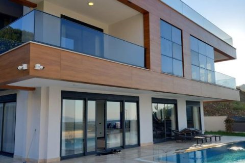 6 rooms Villa in Kargicak, Turkey No. 124099