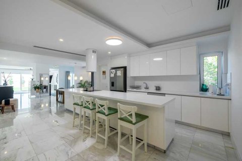 Пентхаус с 3 спальнями в Тала, Кипр №72917 13