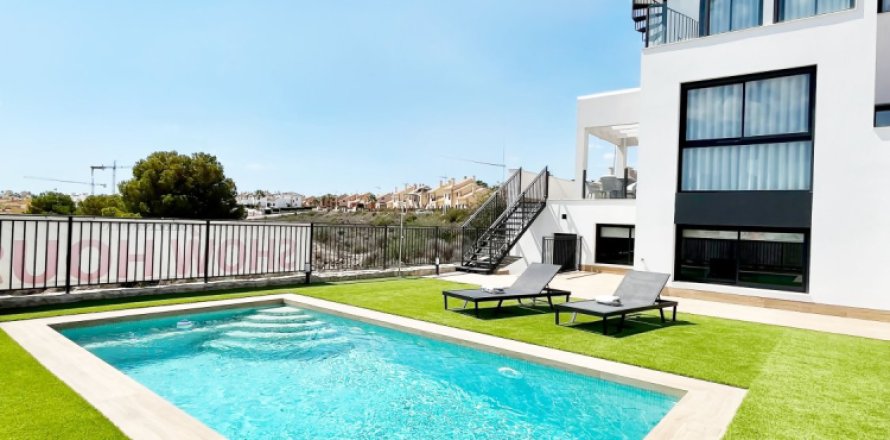 6 dormitorios Villa en Algorfa, Spain No. 112056