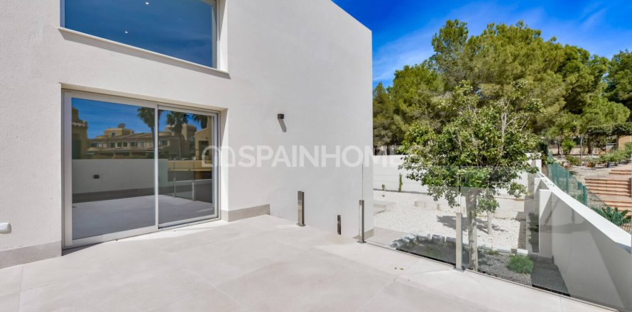 3 bedrooms Villa in Long Dinh, Vietnam No. 88358