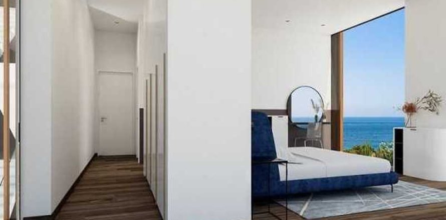 5 bedrooms House in Ayia Napa, Cyprus No. 30835