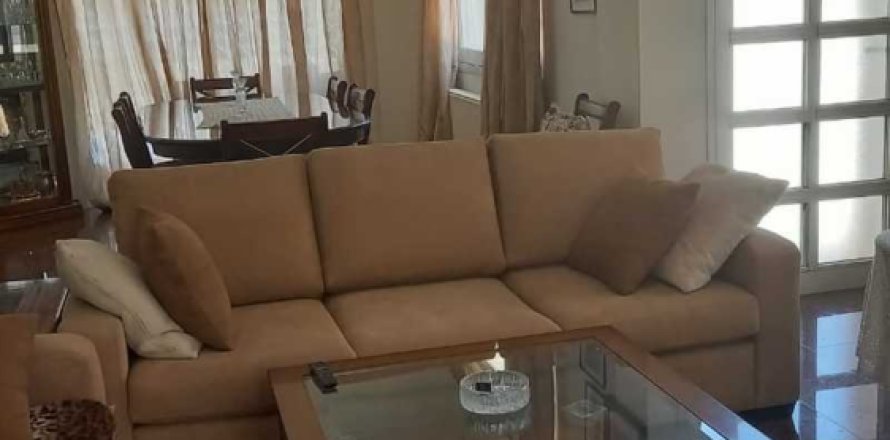 Дом с 3 спальнями в Гермасойя, Кипр №72413