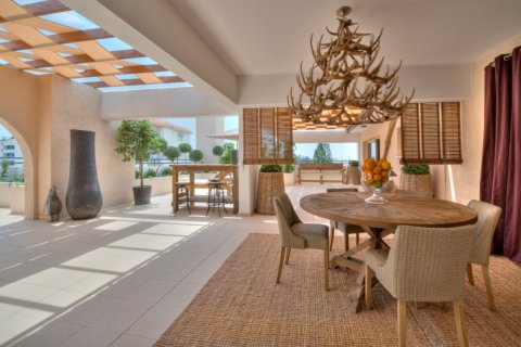 Studio Apartment in Limassol, Cyprus No. 105734