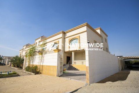 5 chambres Villa à Mohamed Bin Zayed City, UAE No. 129847