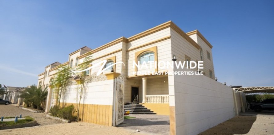 5 chambres Villa à Mohamed Bin Zayed City, UAE No. 129847