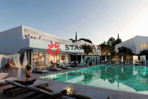 3 bedrooms House in Oroklini, Cyprus No. 82712 8